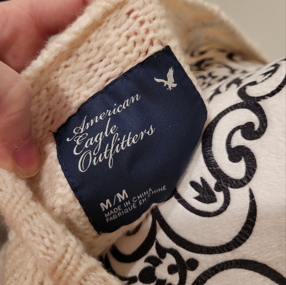 Circa 2005 American Eagle studded sweater - Picture 3 of 3